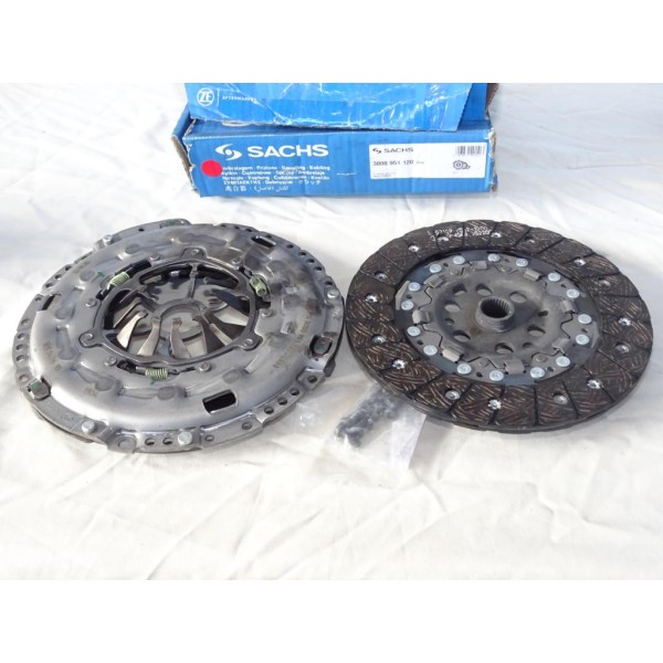 Kit embrayage disque + mecanisme Sachs 3000951120 pour audi A3 seat altea toledo 3 III leon 2 II skoda octavia 2 II superb 2 II 