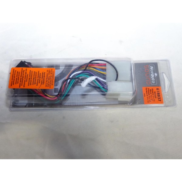 Cable faisceau electrique branchement poste radio autoradio Norauto 618837 pour nissan almera de 1995 à 1999 micra de 1992 à 199