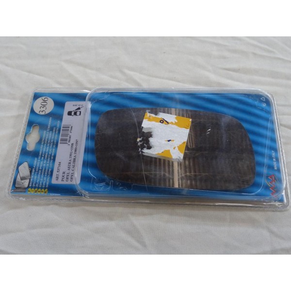 Vitre miroir glace retroviseur avant droit MAD N°3306 537164 pour opel astra F de 1991 à 1998 calibra A de 1989 à 1997 