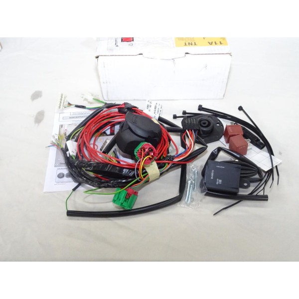 Faisceau attelage attache remorque 7 poles multiplexe Bosal 028298 pour fiat fiorino 3 III qubo citroen nemo peugeot bipper 