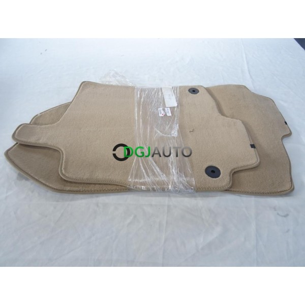 Jeu 2 tapis de sol sur mesure beige Couture 762185 pour renault megane 3 III coupé  
