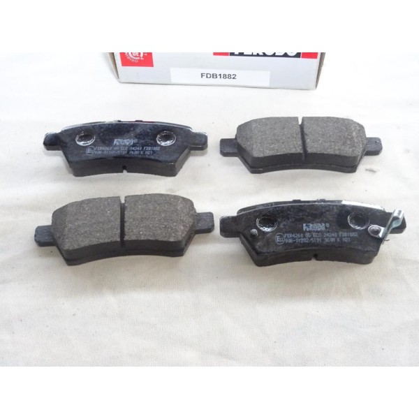 Jeu de 4 plaquettes de frein arriere montage tokico Ferodo FDB1882 pour nissan pathfinder 3 III R51 NP300 navara D40 