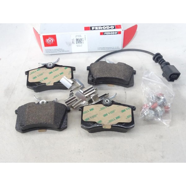 Jeu 4 plaquettes de frein arriere montage TRW Ferodo FDB1645 pour seat ibiza 3 III cordoba 2 II skoda felicia 1 2 I II volkswage
