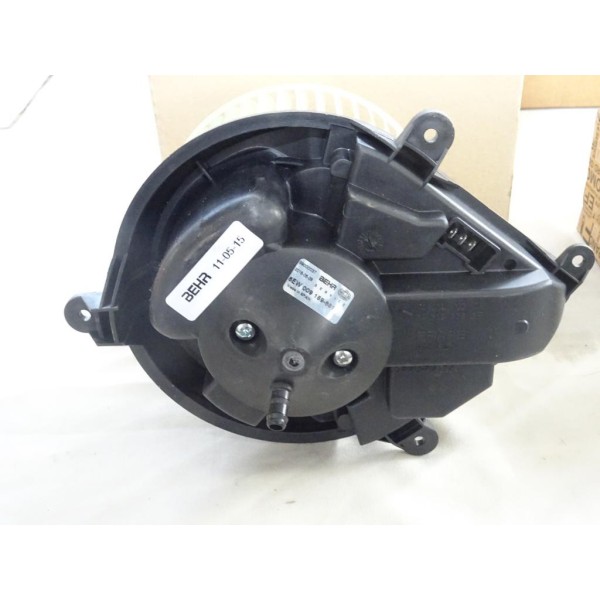 Pulseur air chauffage ventilation Behr 8EW009159-681 pour peugeot 306 