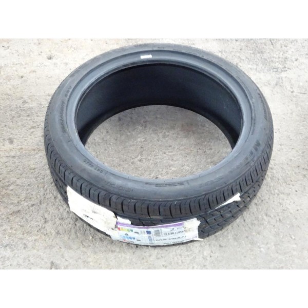1 Pneu NEUF TOUT SEUL Nexen tire Nfera SU1 205/45/17 205 45 17 88V DOT0921 