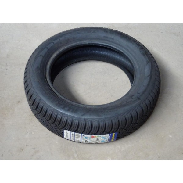 1 Pneu NEUF TOUT SEUL Goodyear ultragrip 9 hiver 185/65/15 185 65 15 88T DOT2618 
