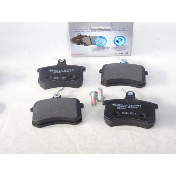 Jeu 4 plaquettes de frein arriere montage lucas Norauto NRP222 pour alfa romeo 164 audi 80 90 100 200 fiat croma 1 tempra tipo l