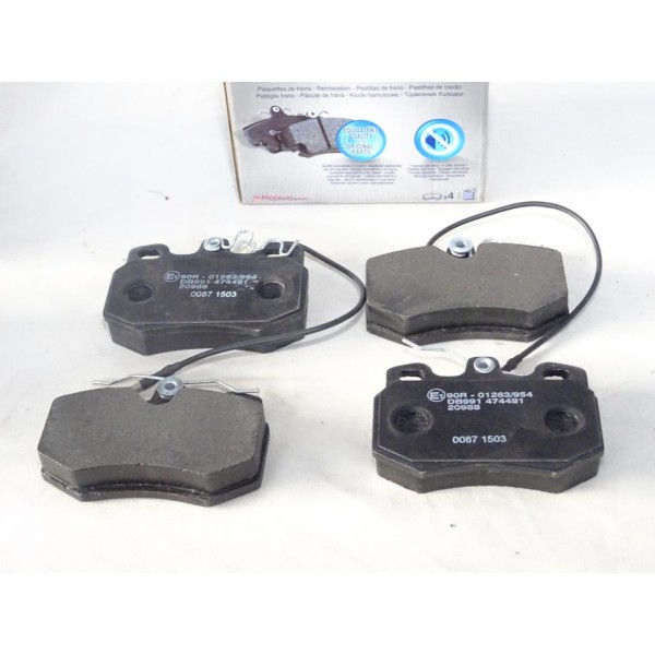 Jeu 4 plaquettes de frein avant montage lucas Norauto NRP455 pour peugeot 205 309 citroen C15 visa 