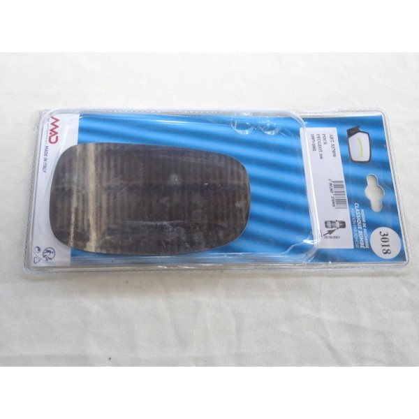 Vitre miroir glace retroviseur avant droit MAD N°3018 537090 pour peugeot 306 de 1997 à 2002 