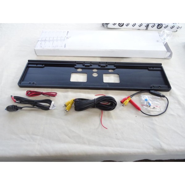 Porte plaque immatriculation avec caméra Phonocar VM270 universel 