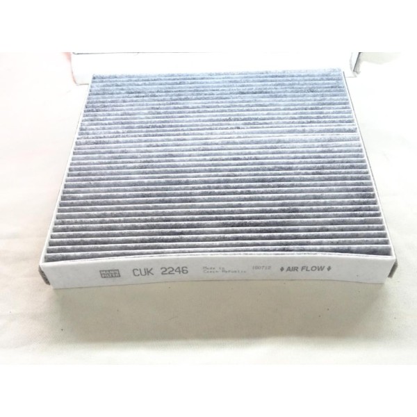 Filtre habitacle interieur Mann filter CUK2246 pour lexus RX GS SC LS 