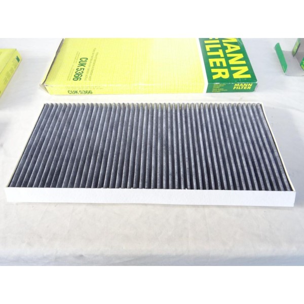 Filtre habitacle interieur Mann filter CUK5366 pour BMW serie 5 E53 land rover range rover L322 L405 