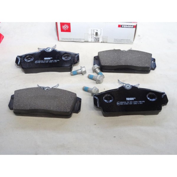 Jeu 4 plaquettes de frein avant montage girling Ferodo FDB1096 pour nissan almera N16 primera P11 